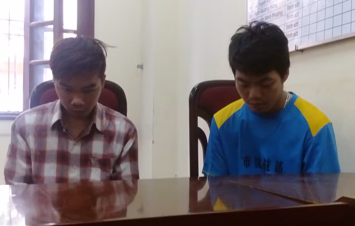 Nam sinh vien truong DH San khau dien anh bi tat axit vi tinh