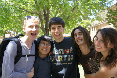 Ngay từ đợt nộp hồ sơ đầu tiên vào ĐH Brown, Thái An đã được nhận nhờ sự nổi bật với thành tích ASSIST. ASSIST là học bổng danh giá chỉ được trao cho 5 học sinh Việt Nam hàng năm.