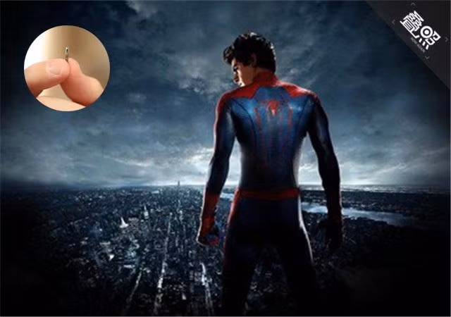 Một trong những phát minh vĩ đại nhất của con người là nạp lực từ để trở thành siêu nhân: Theo lý thuyết, khi nạp lực từ vào cơ thể, bạn sẽ cảm nhận được mọi vận động, tay không cũng chẩn đoán được nguồn pin, trở nên mạnh mẽ như siêu nhân Spiderman. Khi cấy nam châm vào bàn tay hoặc ngón tay sẽ khiến bạn cảm nhận được từ trường hoặc sóng nhỏ xung quanh. Bạn sẽ cảm nhận được những rung động, lắng nghe được âm thanh từ tia cực tím, sóng wifi và dữ liệu nhiệt mà mắt thường không thể nhìn thấy, bởi tất cả đều được truyền trực tiếp đến các nam châm được cấy trong cơ thể.