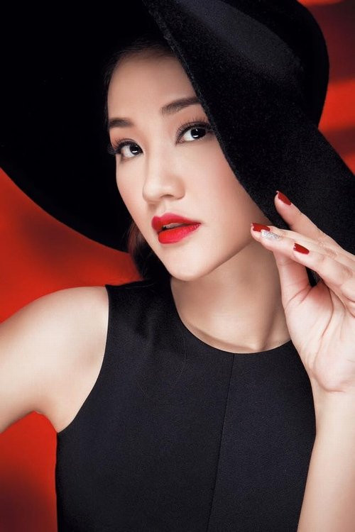 Ngam voc dang nuot na cua Maya sau khi giam 26 kg