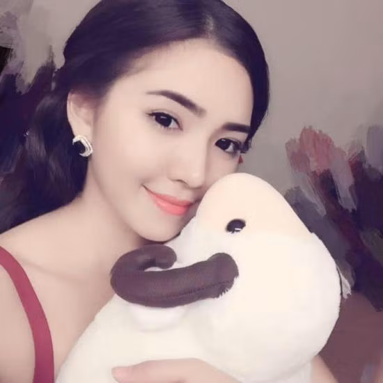 Du Dương yêu thích câu nói: "Nếu muốn biến giấc mơ thành hiện thực, việc đầu tiên là hãy thức dậy và thực hiện giấc mơ đó, không sẽ có người khác thuê bạn xây ước mơ của họ."