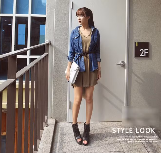 Hoặc tận dụng dây thắt lưng tạo thành những phong cách thời trang ấn tượng và mới lạ.