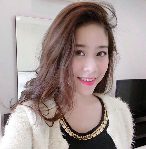 Hiện Linh có gần 10.000 lượt theo dõi trên trang cá nhân Facebook.