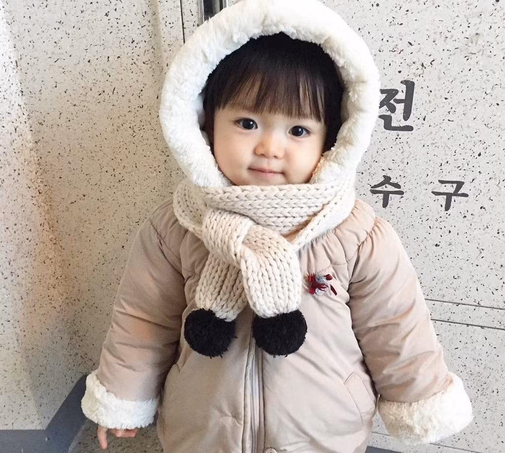 Em be duoc menh danh "thanh bieu cam" don tim dan mang