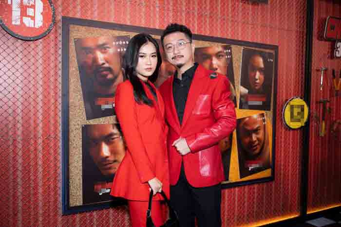 Thường xuyên xuất hiện với nụ cười tỏa nắng, không ít lần cô thử “gồng mình” thử sức với style cool ngầu. Ảnh: Internet.