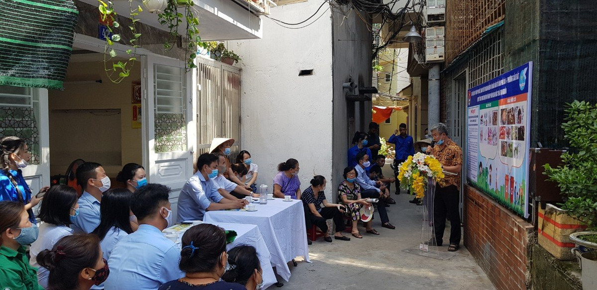 Cty TNHH Môi trường đô thị Hải Phòng: Nỗ lực làm tốt phân loại rác thải tại nguồn Cty TNHH Moi truong do thi Hai Phong: No luc lam tot phan loai rac thai tai nguon