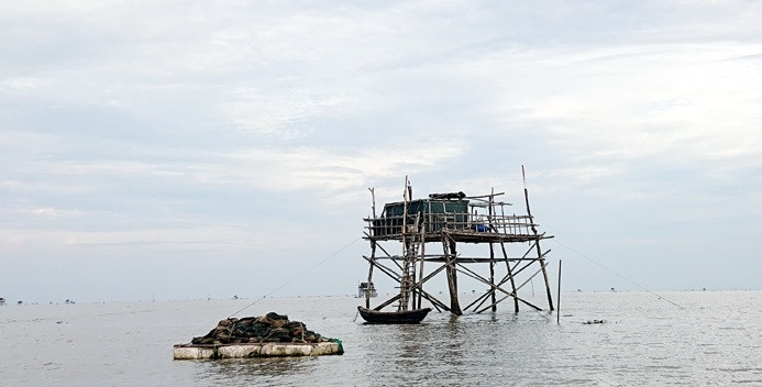 Cuong che cac ho nuoi ngao trai phep tai Tien Lang vao ngay 13/12