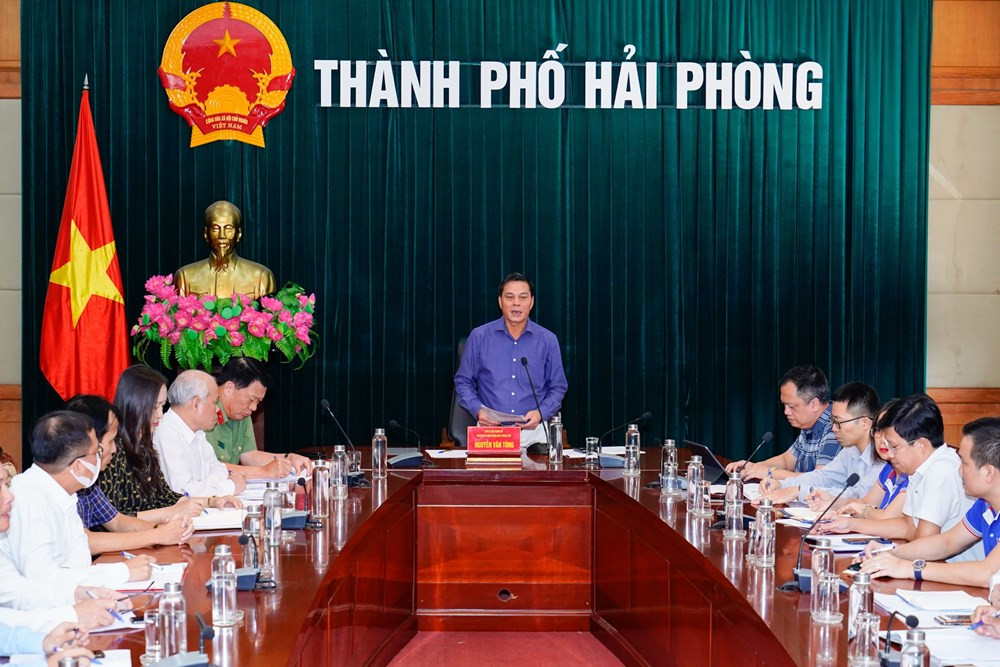 Chu tich TP Hai Phong keu goi nguoi dan binh tinh