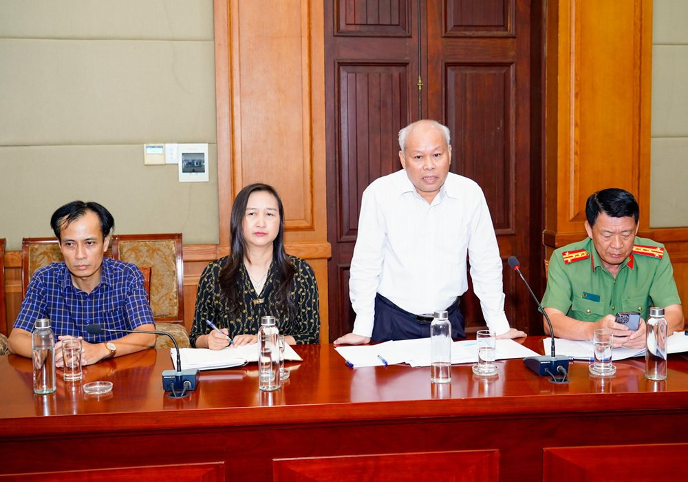 Chu tich TP Hai Phong keu goi nguoi dan binh tinh-Hinh-2