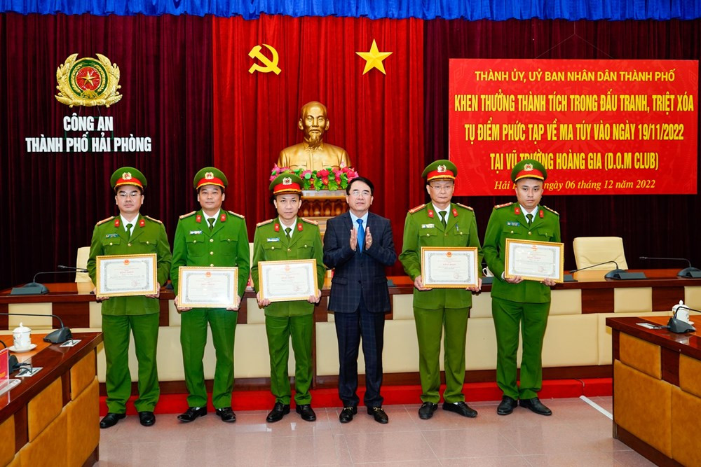 Hai Phong: Thuong luc luong pha an ma tuy tai D.O.M CLUB