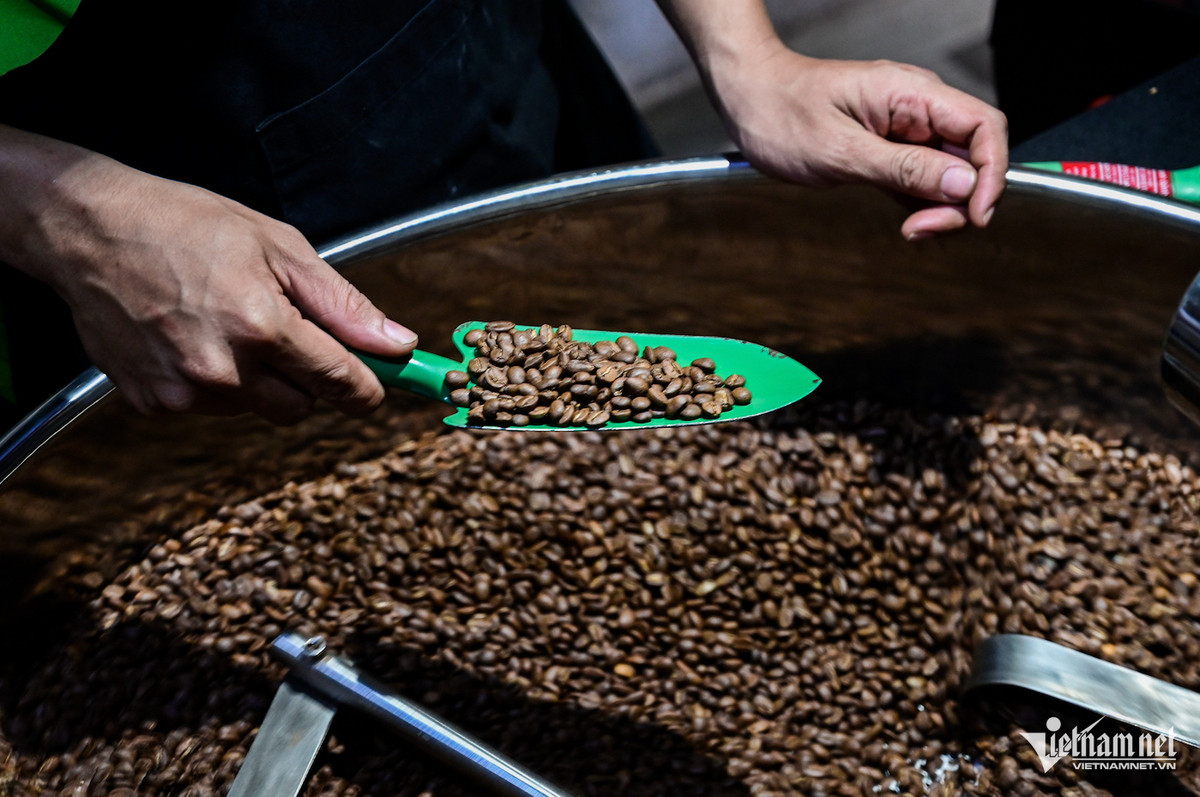 Việt Nam còn 200 nghìn tấn cafe xuất khẩu với giá cao Viet Nam con 200 nghin tan cafe xuat khau voi gia cao