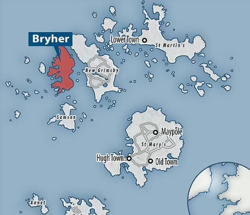 Các nhà nghiên cứu cho rằng, gương vừa mang giá trị biểu tượng vừa có ý nghĩa thực tế đối với các chiến binh. Vật dụng này được sử dụng để báo hiệu cho các đồng minh, điều phối cuộc tấn công, đồng thời cũng dùng để liên lạc với thế giới siêu nhiên.