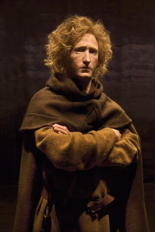 Giới nghiên cứu nhận định Bocksten Man nhiều khả năng bị giết chết vì hộp sọ có những vết nứt lớn và một cọc gỗ cắm xuyên qua ngực. Thi thể của ông bị nhấn xuống đáy đầm lầy. Điều này khiến các nhà khoa học suy đoán kẻ sát nhân đã giấu xác Bocksten Man dưới đáy đầm lầy để tội ác không bị phát hiện.