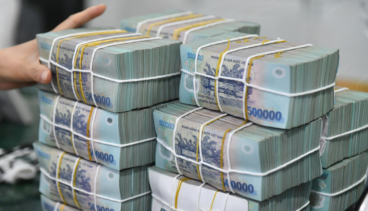 Có 500 triệu mua vàng hay gửi tiết kiệm ngân hàng, kênh nào lời hơn? Co 500 trieu mua vang hay gui tiet kiem ngan hang, kenh nao loi hon?