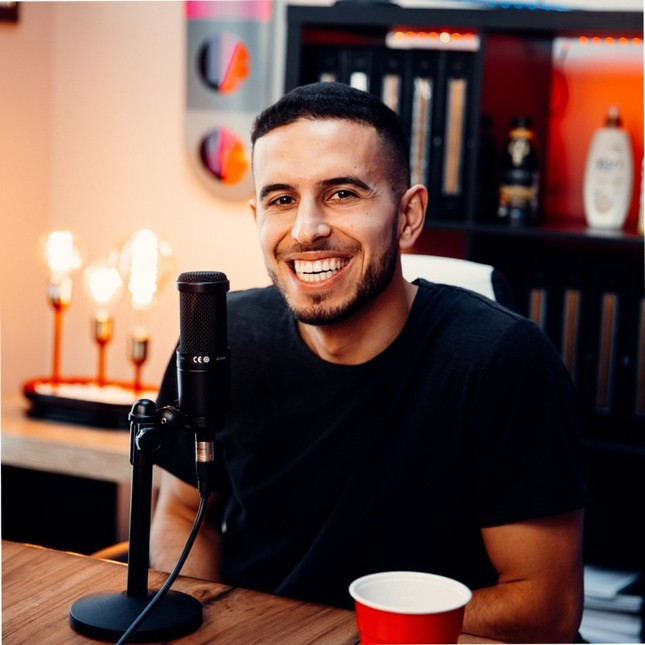 Trieu phu Gen Z tiet lo bi quyet thanh cong la… toi gian ban be-Hinh-3