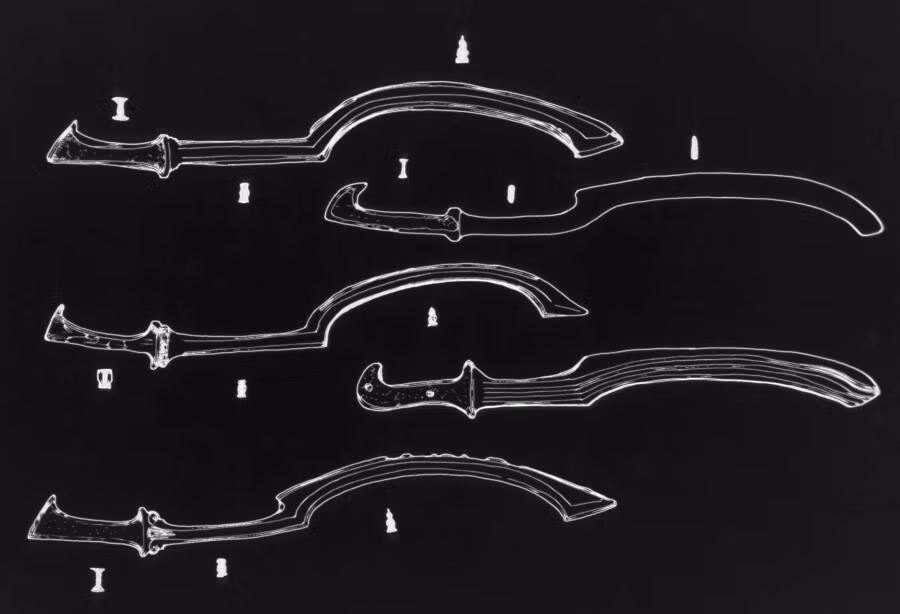 Thanh kiếm Khopesh được binh sĩ Ai Cập chủ yếu sử dụng để đâm, chém, khi chiến đấu với kẻ thù.