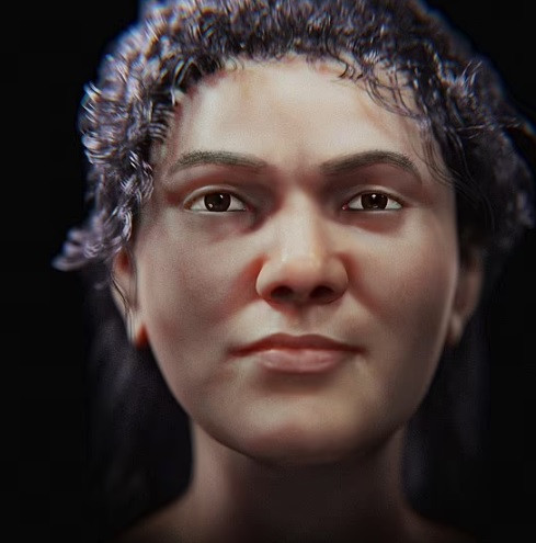 Để phục dựng chân dung của Zlatý kůň, nhóm của chuyên gia Moraes sử dụng dữ liệu thu thập từ một số lần chụp cắt lớp vi tính hộp sọ trên cơ sở dữ liệu trực tuyến. Tuy nhiên, họ phát hiện một số mảnh hộp sọ bị mất như mảng lớn ở nửa trái gương mặt. Họ suy đoán các loài động vật như linh cẩu hoặc sói hay cả hai chính là "thủ phạm" khiến hộp sọ của Zlatý kůň không còn nguyên vẹn.