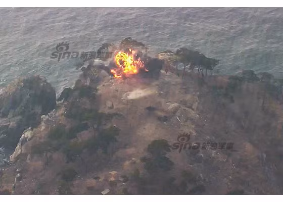 Khả năng rất cao Triều Tiên phát triển được đạn phản lực cỡ 300mm dẫn đường vệ tinh.