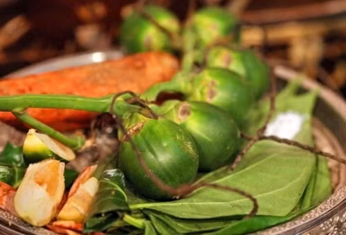 Chang trai 19 tuoi thung ruot vi an 2 mon nay bua toi