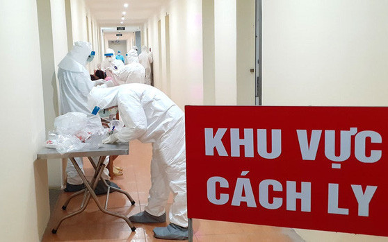 Benh nhan thu 49 o Hue la du khach Anh cung chuyen bay voi ca benh 17