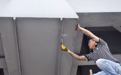 Tài xé có máu lièu khién càu vuọt thép bị phong tỏa-Hinh-3