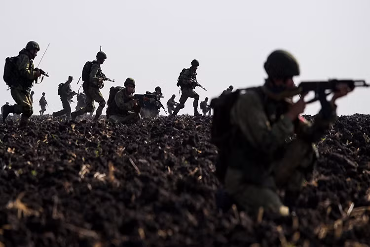 Các cuộc tập trận giữa Nga và Uzbekistan: Trong những tháng cuối năm 2017, Quân đội Nga và Uzbekistan đã có những cuộc tập trận chống khủng bố quy mô chưa từng có tại Trung Á, trong bối cảnh Moscow đang đứng các mối đe dọa ngày càng lớn từ tổ chức khủng bố Hồi giáo. Nguồn ảnh: Sputnik.