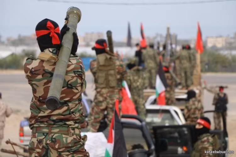 Tuy nhiên, đáng quang ngại nhất vẫn là việc Lữ đoàn Abu Ali Mustafa sở hữu các tổ hợp tên lửa phòng không vác vai, thứ vũ khí có thể được sử dụng để tấn công các máy bay Israel trong khu vực. Nguồn ảnh: kataebabuali.