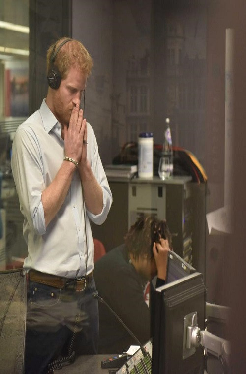 Một phút trầm tư của Hoàng tử Anh sau khi Radio 4 Today được lên sóng