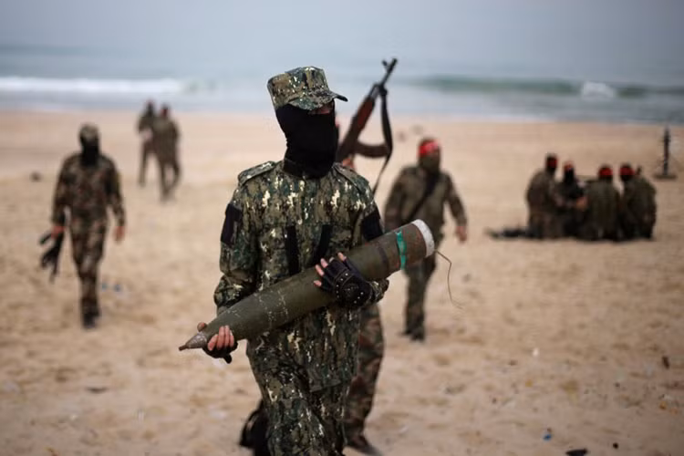 Tính tới thời điểm hiện tại Lữ đoàn Abu Ali Mustafa đã có ít nhất 10 vụ tấn công quy mô các khu vực định cư của người Do thái tại Bờ Tây và Dải Gaza khiến hàng chục người thiệt mạng. Nguồn ảnh: Reuter.