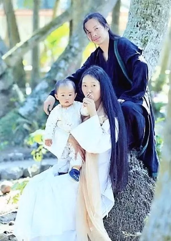 Gia đình nhỏ 3 người.