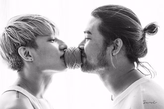 Khi liên hệ với cặp đôi Ric và Tin để có thể chia sẻ nhiều hơn về bộ ảnh này thì cặp đôi chỉ mong rằng: “Không ngờ là bộ ảnh ngẫu hứng được nhiều bạn thích đến vậy, chỉ vô tình thôi, vì nào giờ Tin và Ric sống khá khép kín mặc dù làm trong showbiz, cũng hy vọng càng ngày sẽ có nhiều cặp đôi trong LGBT dám yêu và cùng nhau giữ gìn tình yêu mình đã chọn.