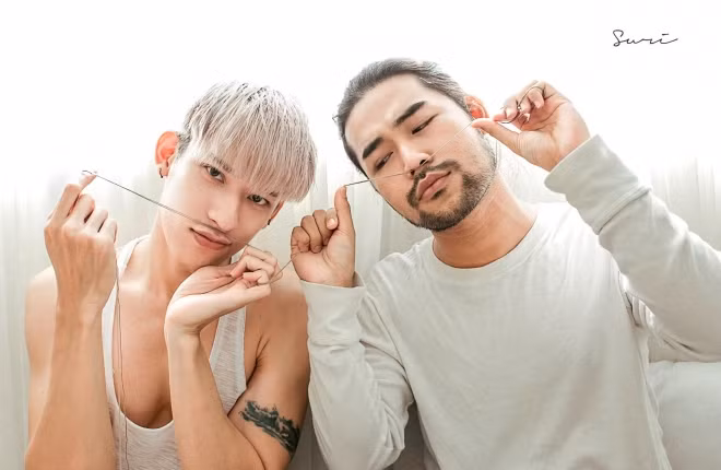 Không phải mướn mẫu và tạo hình, những gì 2 em làm, ánh mắt, cử chỉ đều khiến tôi thay đổi suy nghĩ, đã là tình yêu thì dù khác giới hay đồng giới cũng đều như nhau cả, cũng từng ấy yêu thương chăm sóc giận hờn nhưng phải vượt qua dư luận và xã hội để được thể hiện tình yêu của mình thì những người thuộc LGBT thật đáng được nể phục và hy vọng những shoot hình này sẽ làm thay đổi suy nghĩ của những người vẫn còn đang kì thị LGBT như đã từng thay đổi tôi.”