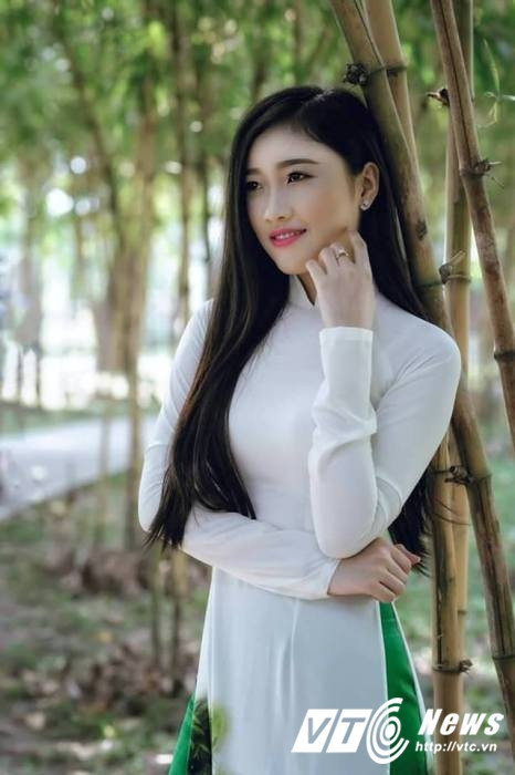 Cô cho biết, ngay từ những năm học đại học đã tham gia làm mẫu ảnh cho nhiều cửa hàng thời trang nổi tiếng.