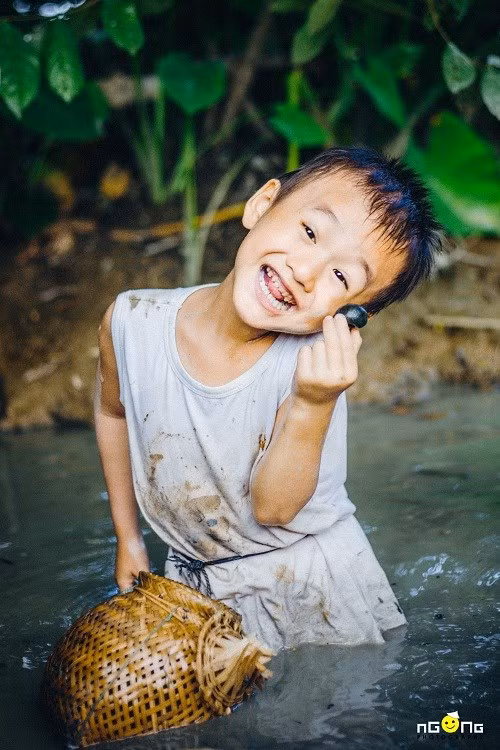 Gia Nam được nhận xét là cậu bé năng động, hóm hỉnh và thông minh. Đặc biệt, đam mê "món chơi" cờ tướng.