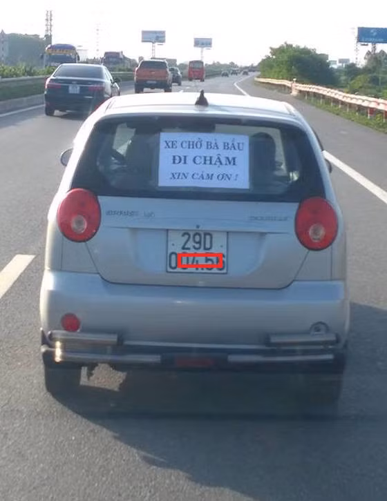 Vui het nac voi loat anh giao thong doc dao o Viet Nam-Hinh-2