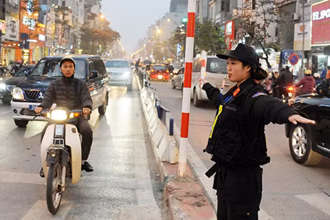 “Nhung bong hoa thep” giua long thu do