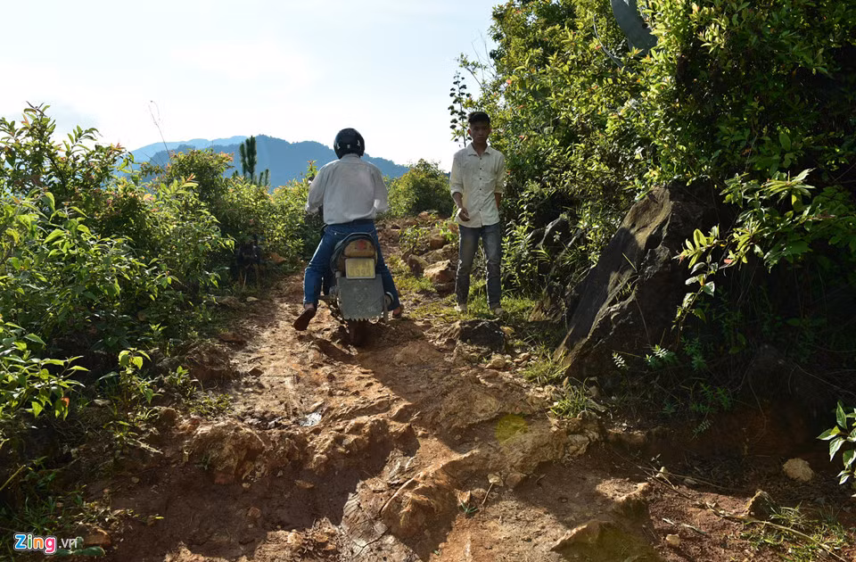 Anh: Hang dong chua co dau chan du khach o Mu Cang Chai