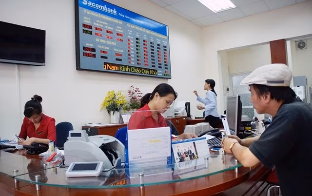 Nguyen nhan khien ngan hang Sacombank vuong no xau sieu khung?