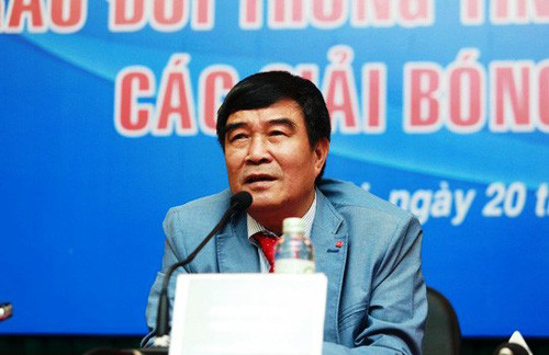 Ông Nguyễn Xuân Gụ cho rằng chỉ là sơ sót của mình là không đăng ký tạm trú, tạm vắng tại quầy lễ tân khách sạn cho người phụ nữ đi cùng.