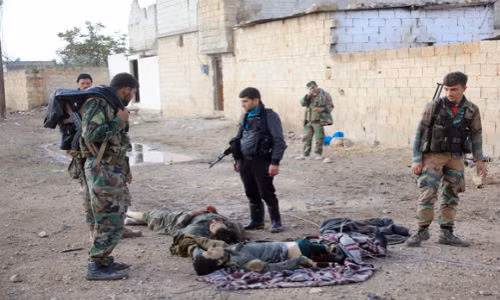 Nam sai lam khien chu nghia khung bo hoi sinh