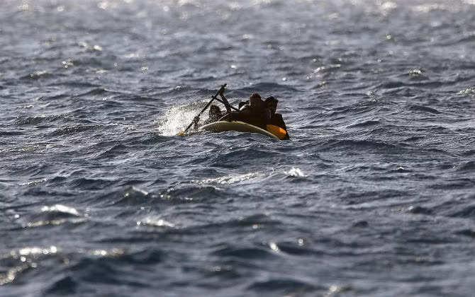 Các di dân lênh đênh giữa biển ngày 30/5/2015.