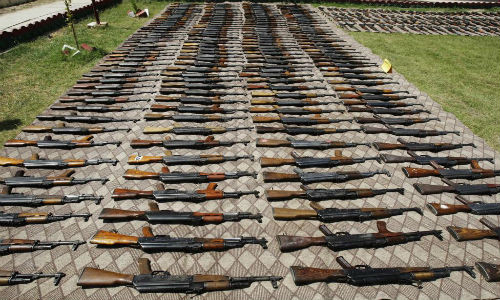 Nhung quoc gia nguoi dan so huu nhieu sung nhat the gioi-Hinh-8