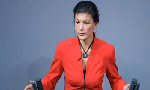 Chinh khach Duc “to' My tao ra “quai vat IS”