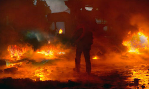 Hơn một nghìn người trở thành vô gia cư sau vụ cháy kinh hoàng.