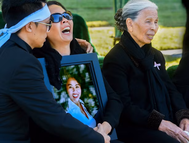 Le tang xuc dong co gai goc Viet vu xa sung o My-Hinh-7