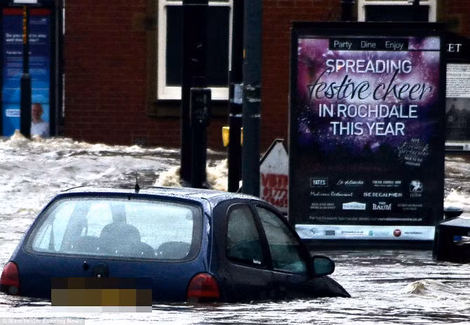 Hinh anh ngap lut kinh hoang tai nuoc Anh-Hinh-12