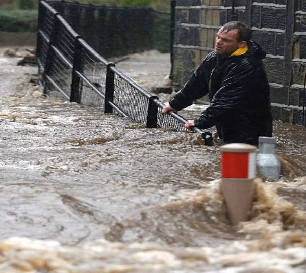 Hinh anh ngap lut kinh hoang tai nuoc Anh