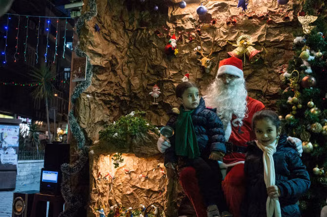 Don Giang sinh o vung dat giua “tam bao” chien tranh-Hinh-6