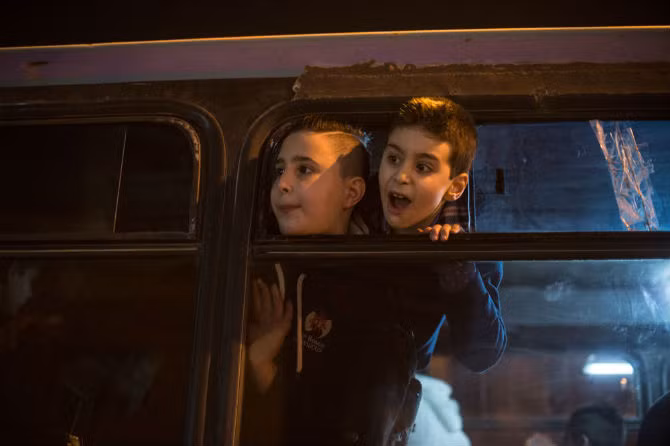 Don Giang sinh o vung dat giua “tam bao” chien tranh-Hinh-3