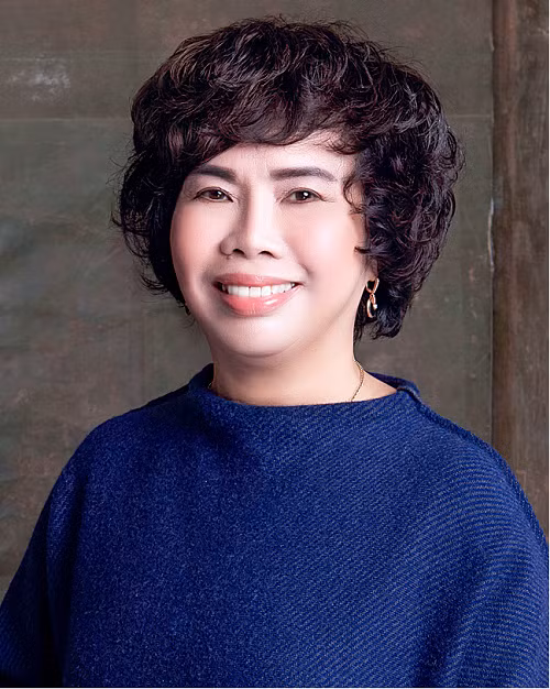 Được mệnh danh là “người đàn bà sữa” quyền lực của Việt Nam, bà Thái Hương liên tiếp được tạp chí tài chính danh tiếng Forbes bình chọn Top 50 nữ doanh nhân quyền lực châu Á năm 2015, 2016, 2017. Ảnh: nhadautu.vn.